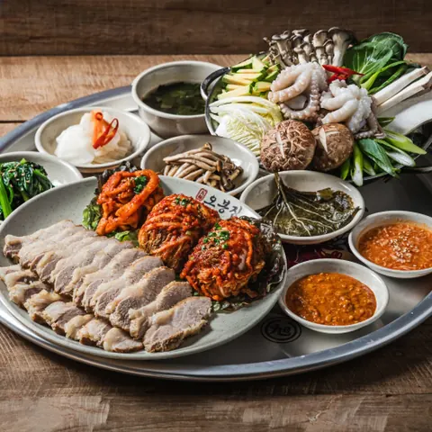 오봉집 매생이연포보쌈 메뉴 사진