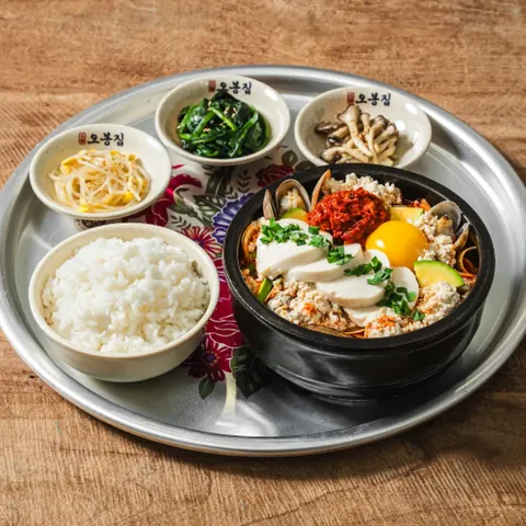 오봉집 순두부찌개 메뉴 사진